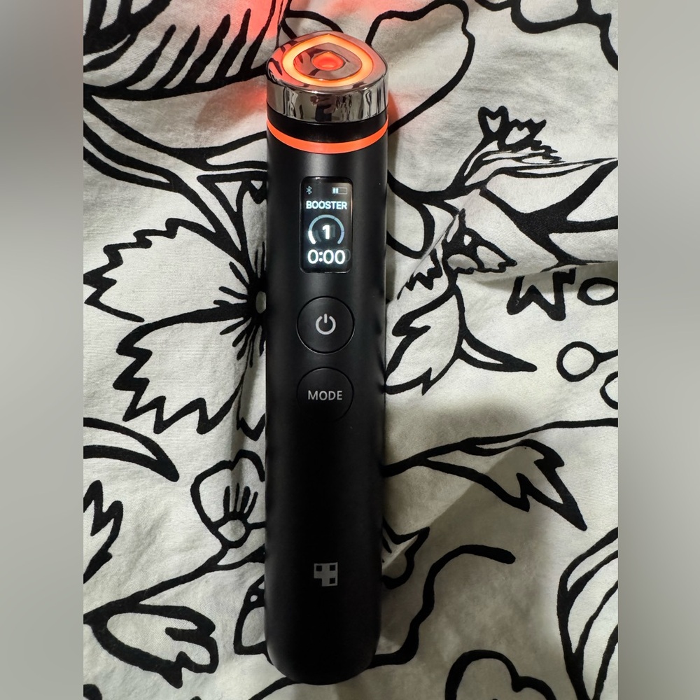 Medicube Booster Pro